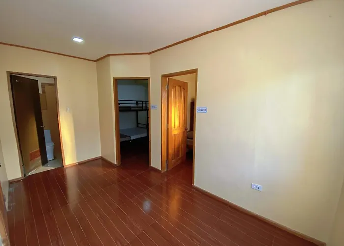 Shirubi & Guesthouse-moalboal Accommodatie bij particulieren Moalboal